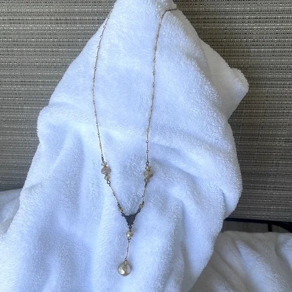 Simulated Pearl & Crystal Necklace - Picture 3 of 8